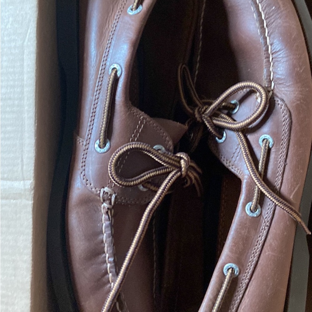 Dockers Vargas men’s brown leather boat shoes size 10
